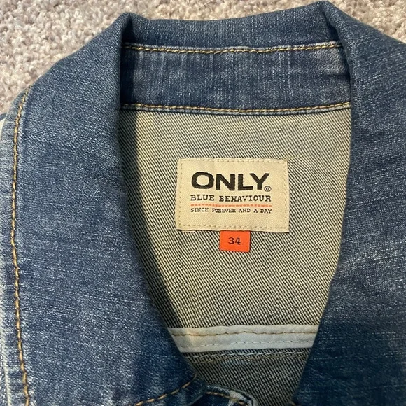 EUC Star Jean Vest - Picture 3 of 3